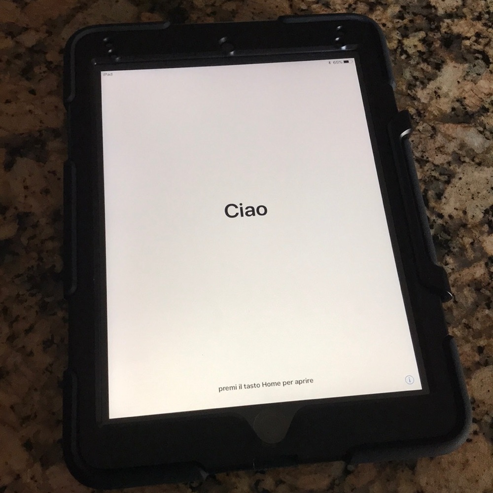 iPad (5th generation) 32GB brand new